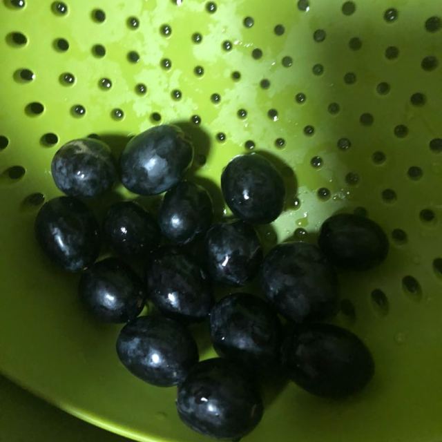 > 【苏宁生鲜】智利无籽黑提500g 进口提子 新鲜水果商品评价 > 想