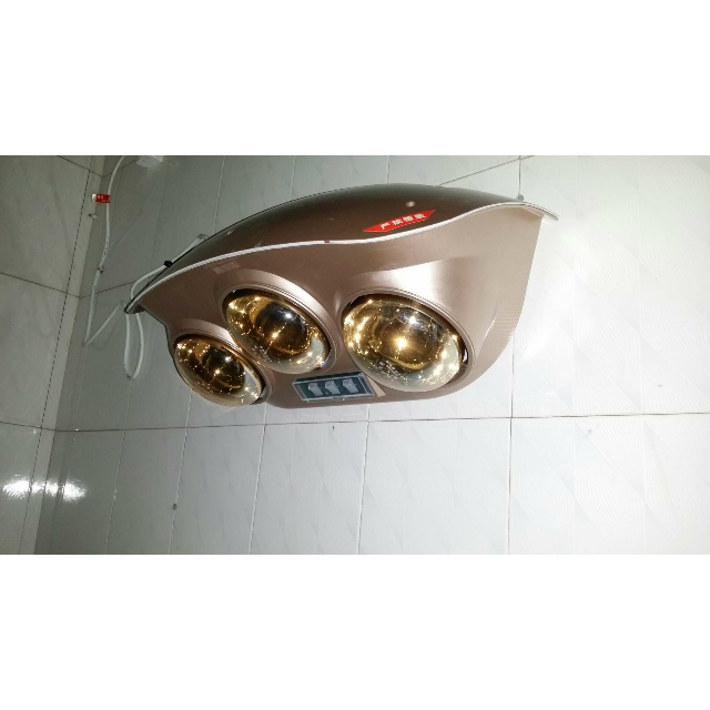 澳柯玛(aucma)壁挂式浴霸ns8c3(电商) 灯暖防水三灯多功能浴霸灯照明