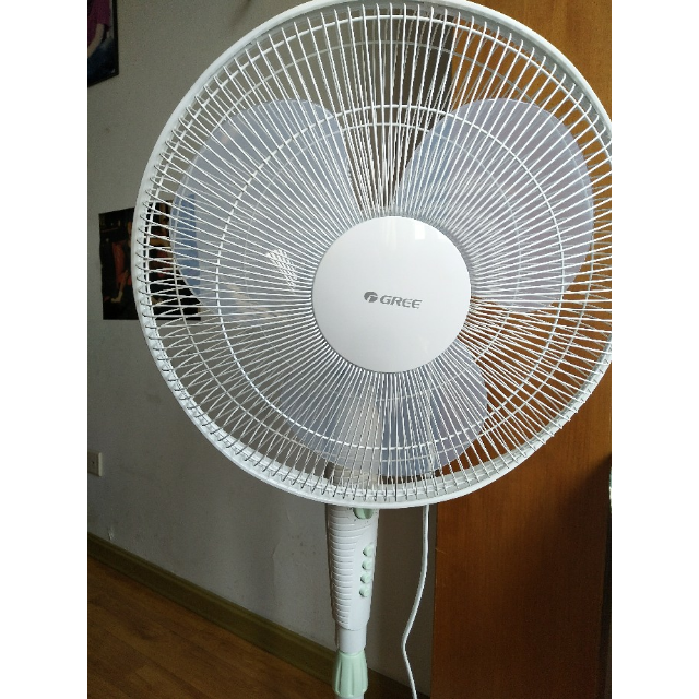 格力gree落地扇fde40时尚家用新款低噪静音五叶机械风扇定时3档风速可