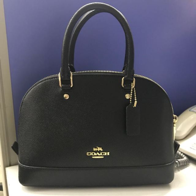 蔻驰coach小号贝壳包sierra斜挎单肩手提包f37217561905755559346女包