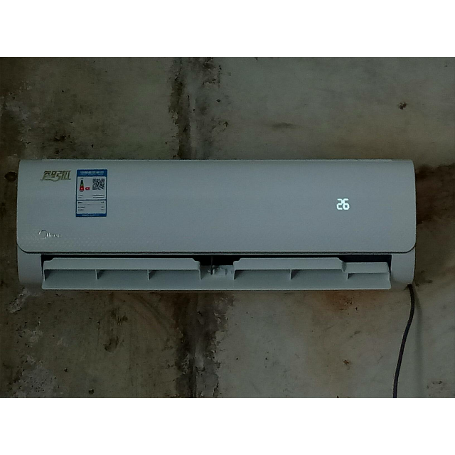 > 美的空调kfr-35gw/dy-pc400(d3)商品评价 > 空调非常好,满意的一.