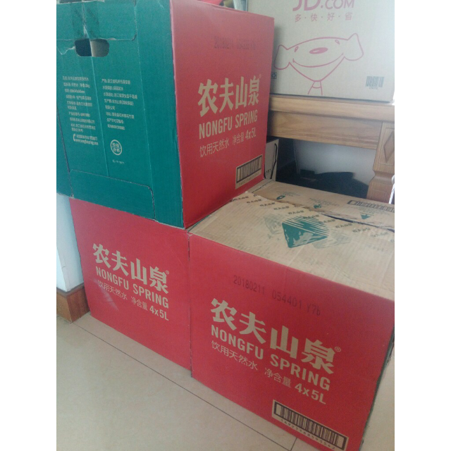 农夫山泉天然饮用水5l4整箱装