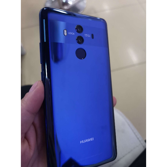 huawei/华为mate10 pro(bla-al00)6gb 64gb宝石蓝全网通手机高清大图