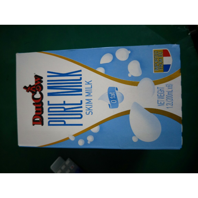 法国原装 荷兰乳牛脱脂牛奶200ml*6盒