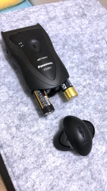 松下(panasonic)es3831k 干电池式男士刮胡刀便携胡须刀全身水洗剃须