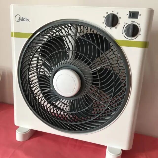> 美的(midea) 电风扇 kyt30-15aw 机械台扇 家用静音 四挡定时 转页