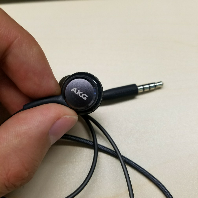 原装正品三星samsunggalaxys8s8原装耳机akg调音版重低音入耳式耳机