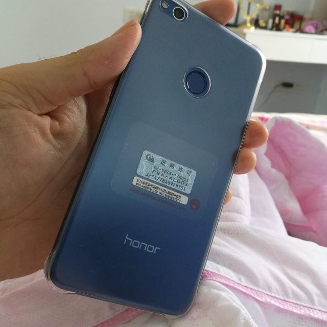 华为荣耀8青春版全网通4g双卡双待八核处理器52英寸高清大屏智能手机