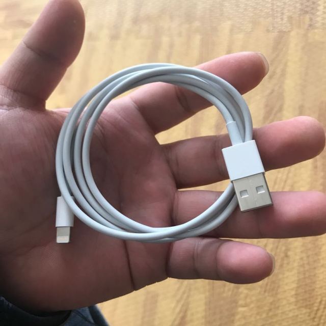 apple苹果原装数据线iphone8/7/6/5s/plus/x充电线ipad4/3air充电器头