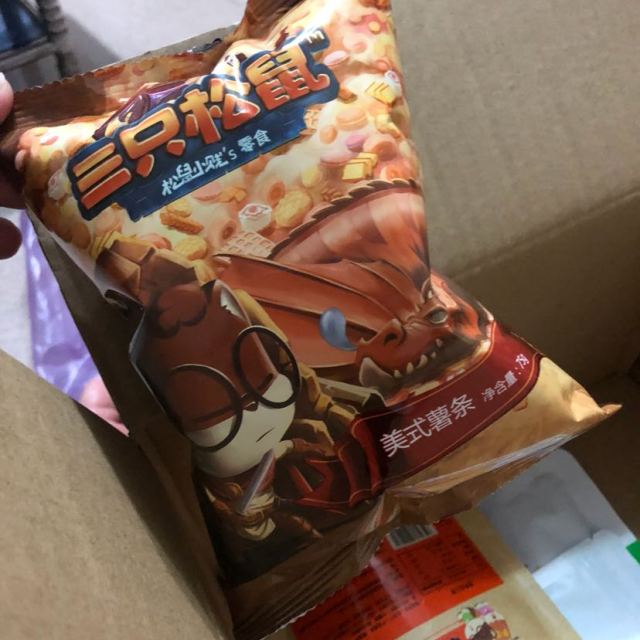 满199减120三只松鼠小贱美式薯条原味75g休闲零食薯条薯片