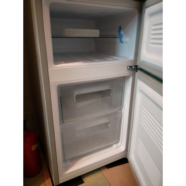 康佳(konka)bcd-192mt-gy 192升 三门冰箱 小型家用租房 中门软冷冻