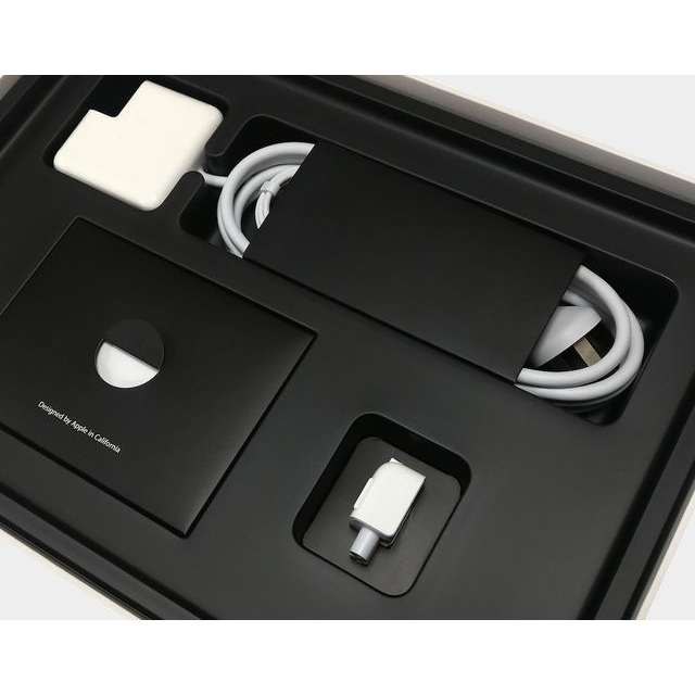 apple苹果macbookair新款笔记本电脑133英寸mqd42inteli58g256gb