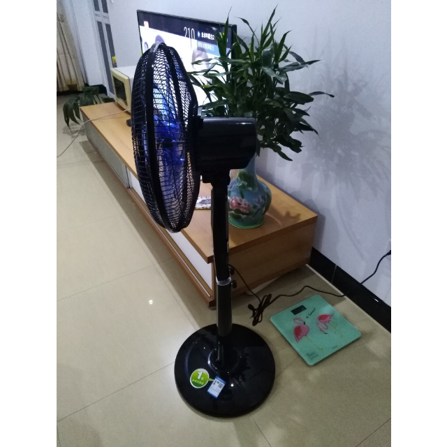 艾美特(airmate) 电风扇 fs4086ri-w 落地扇 电扇台式 风扇 电风扇