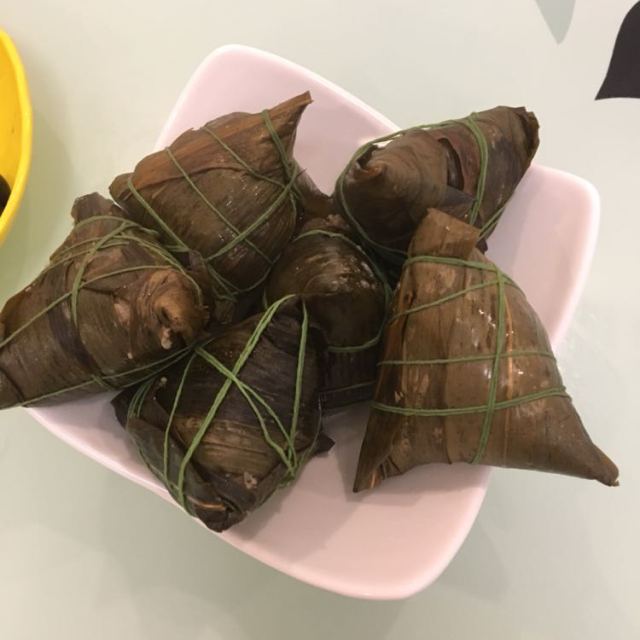 呆呆兔蛋黄鲜肉粽150g3只嘉兴粽子特产糯米大棕子早餐食品真空包装