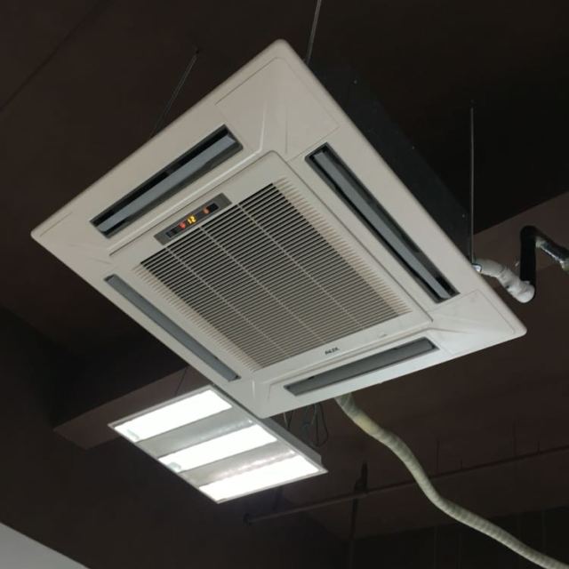 奥克斯aux中央空调3匹天花机吸顶机天井机冷暖电辅四面出风qrd72nweb2