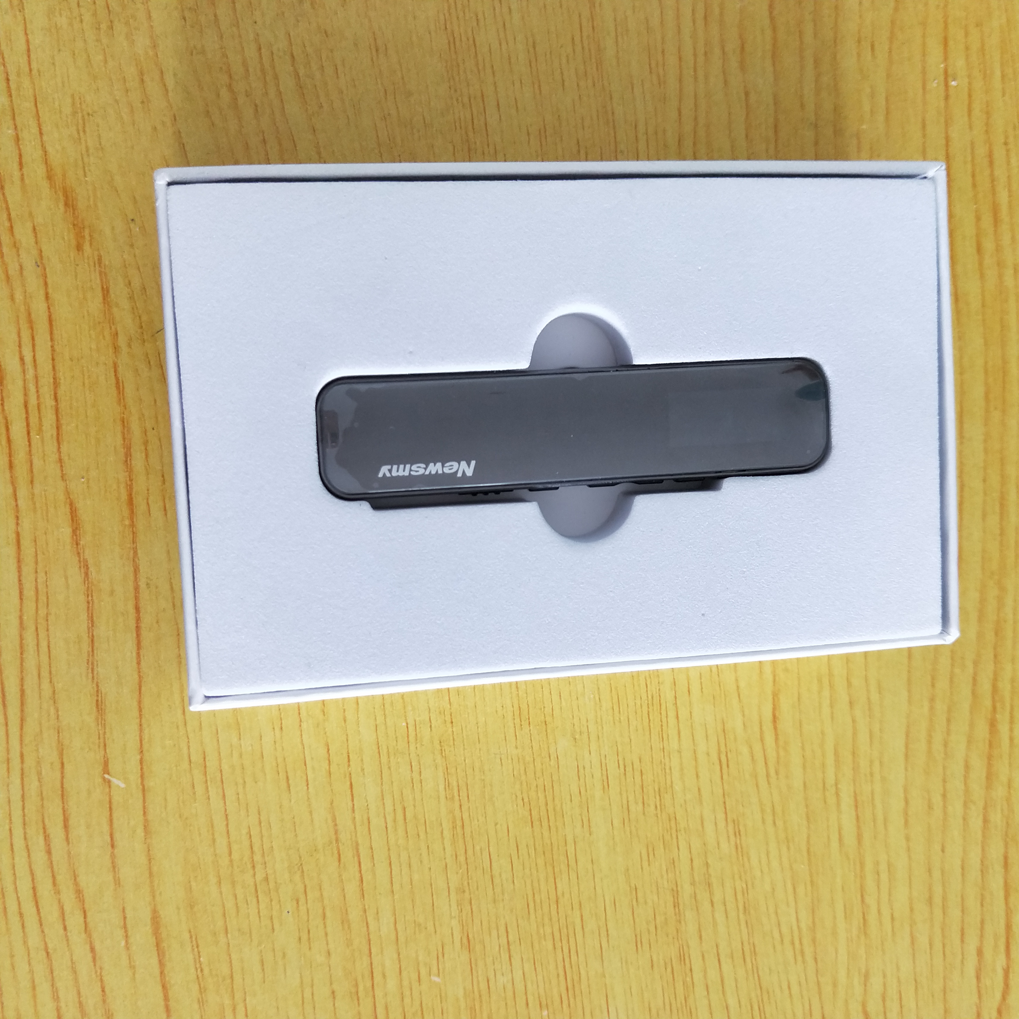 纽曼(newsmy) v19 8g 深锖色 微型 会议 执法取证 采访学习专业录音笔