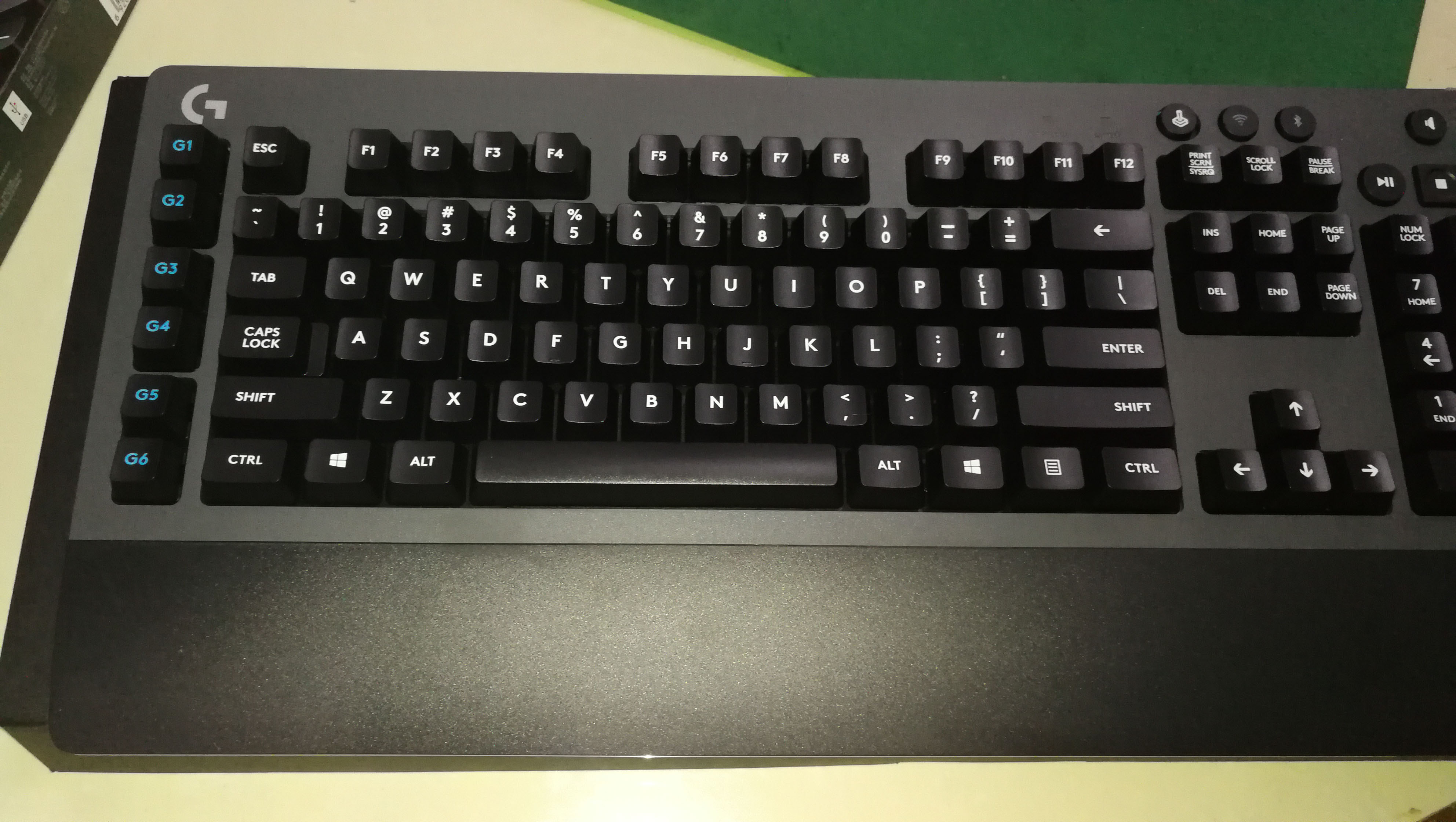 罗技(logitech)g613无线蓝牙双模式电竞游戏机械键盘台式机笔记本通用