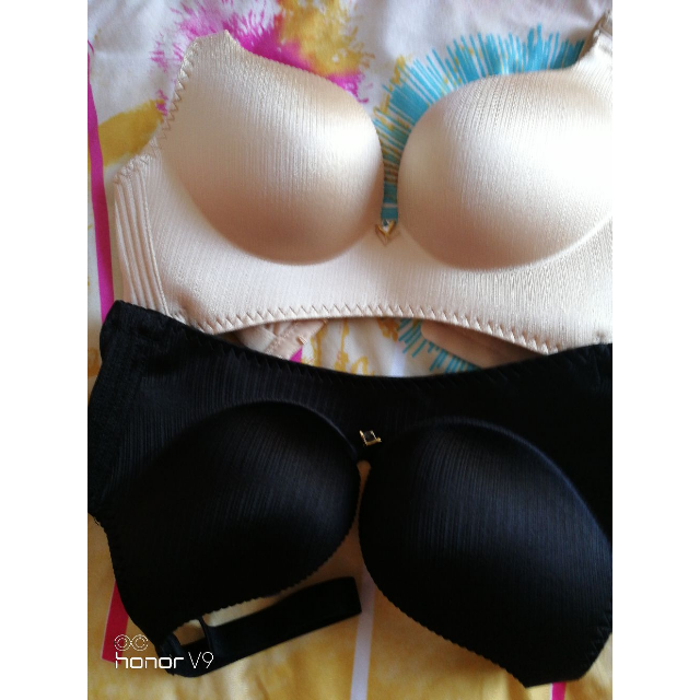 无痕简约一片式聚拢可拆卸双肩带调整型34罩杯文胸胸罩肤色拉丝80b36