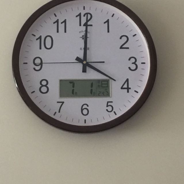 北极星polaris客厅万年历时钟lcd静音钟表时钟日本丽声机芯简约石英