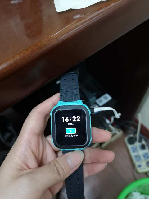 小天才z2y松绿款 儿童电话手表游泳级防水 360度安全防护防水 学生