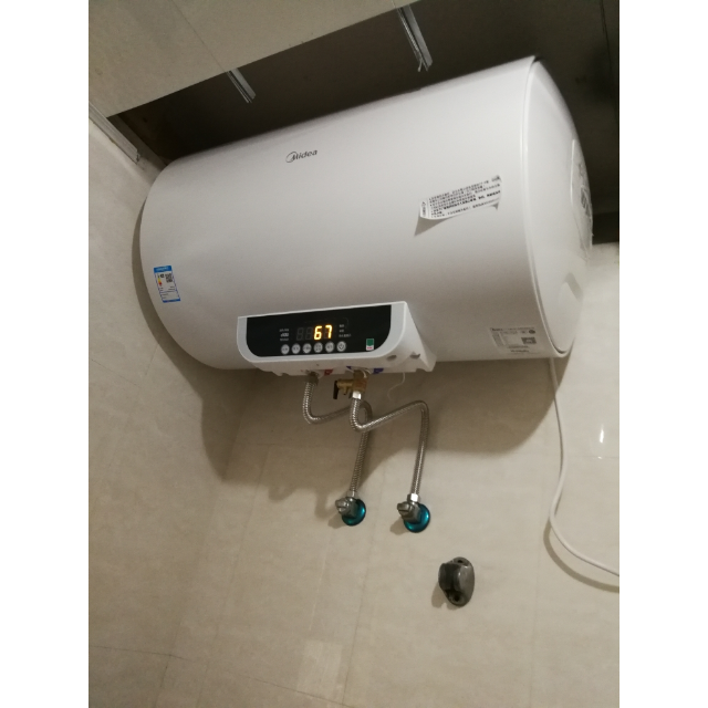 美的midea80l家用電熱水器f8021wb1e遙控2100w速熱e增容一級能效無線