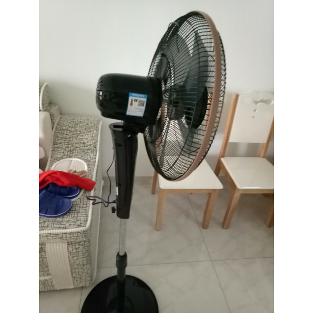 美的(midea) 电风扇 fs40-13cr 五叶智能遥控 家用静音 摇头定时