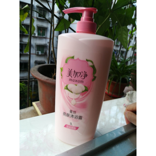 > 美加净亮肤沐浴露1l商品评价 > 性价比高,正品行货,.