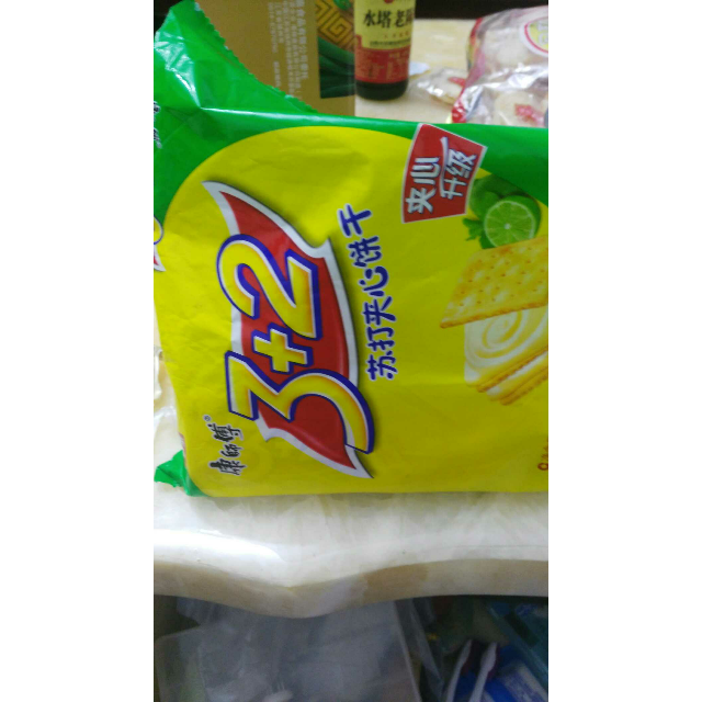 > 康师傅 3 2苏打夹心饼干 香草巧g力味375g商品评价 > 好好好好好