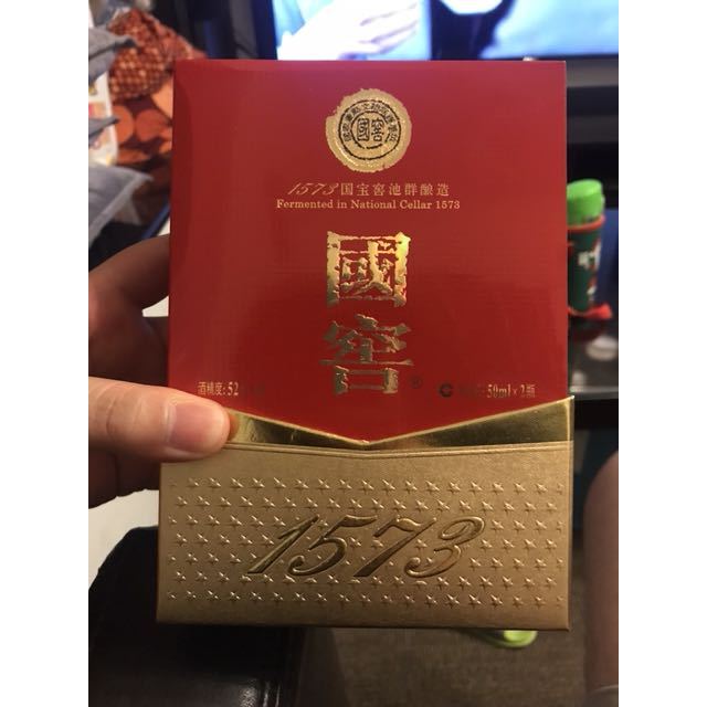 > 泸州老窖 国窖1573 浓香型白酒 52度 小礼盒 50ml*2瓶商品评价 > 小