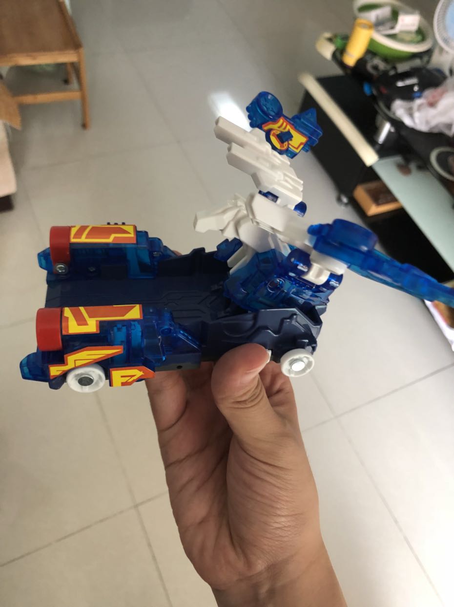 奥迪双钻(auldey)爆裂飞车3 儿童玩具 男孩玩具 合体弹射系列 御星神