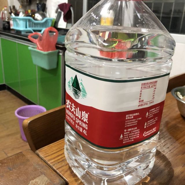 农夫山泉天然饮用水4l6整箱家庭用水桶装
