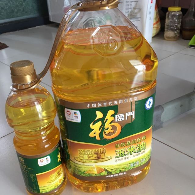 中粮福临门食用油黄金产地非转基因压榨一级玉米油5l
