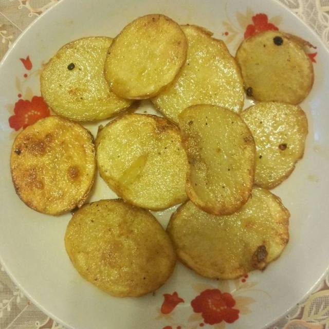 中华特色利川馆小猪拱拱土豆农家自种小洋芋马铃薯小土豆25kg箱