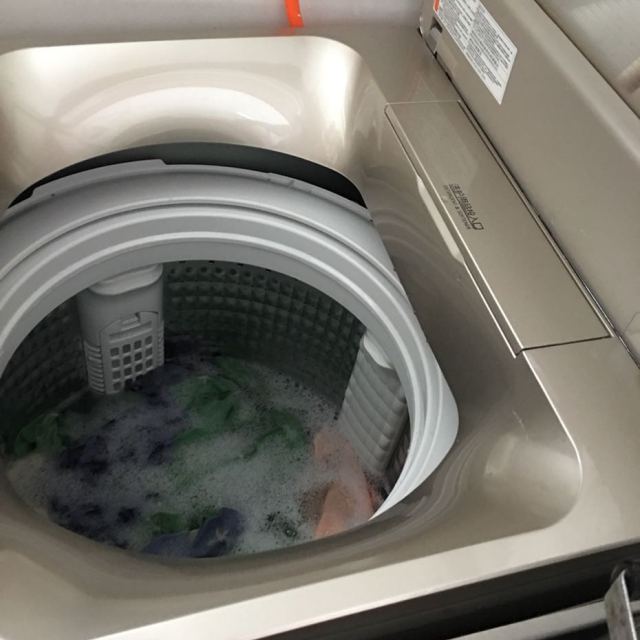 享优惠免清洗双动力波轮洗衣机 可洗羽绒服/智能变频/香槟金/触摸屏