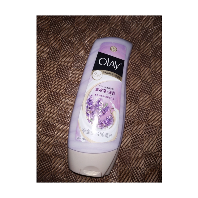 玉兰油olay薰衣草滋养二合一精油沐浴霜沐浴露450ml泡澡宝洁出品