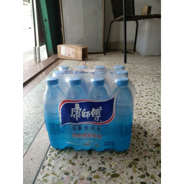 康师傅包装饮用水550ml12瓶整包效期至202081