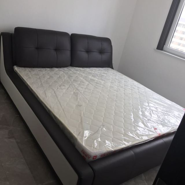 a家家具床皮艺床真皮床双人床皮床现代简约卧室家具组合头层牛皮软靠