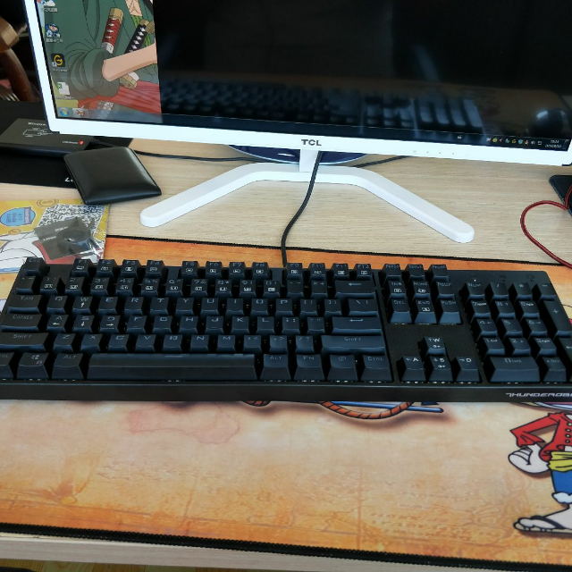 电脑外设 游戏键盘 雷神(thunderobot) 雷神机械键盘 k30c/b青轴 全键