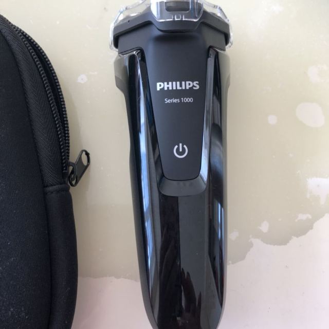 飞利浦philips电动剃须刀s1010充电式男士刮胡刀三刀头全身水洗便携式