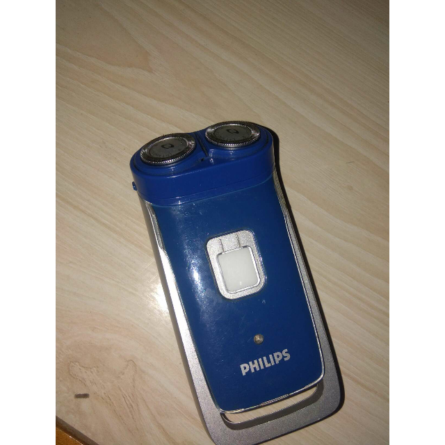 飞利浦剃须刀s528