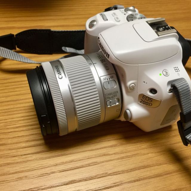 佳能canon迷你單反eos200d1855白色數碼相機單反單鏡頭套裝約2420萬