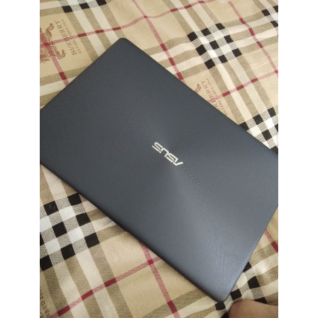 华硕asus顽石五代x542ur8250156英寸led轻薄商务学生本游戏本笔记本