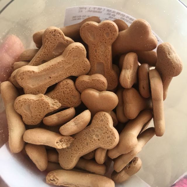 > 3.boy 黑糖牛奶骨头饼干120g 中国台湾宝宝磨牙饼干商品评价 > 很棒