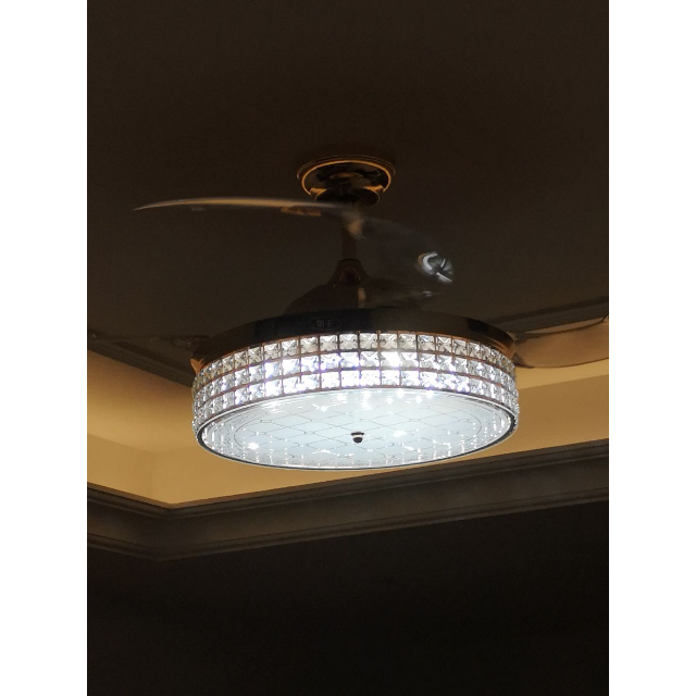 领王隐形吊扇灯风扇灯客厅餐厅卧室家用风扇吊灯简约现代带led的风扇