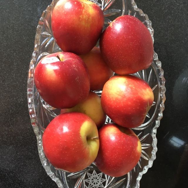 【苏宁生鲜】mr apple新西兰红玫瑰queen苹果8个约140g/个苹果类苹果