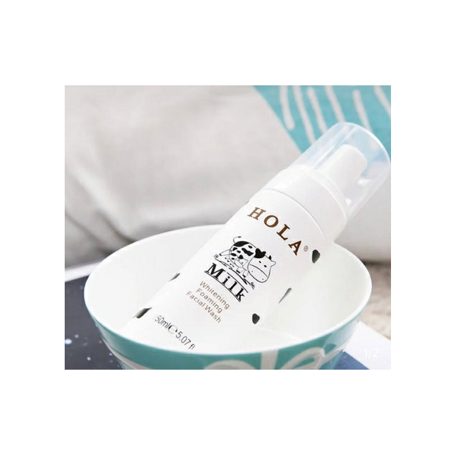 > 赫拉牛奶雪肤洁面慕斯150ml商品评价 > 淡淡的奶香,味道很好.