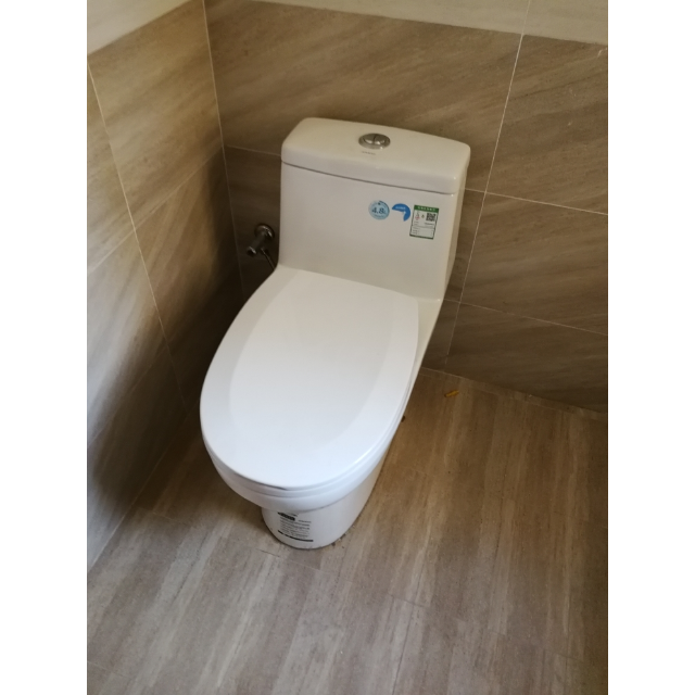 家装主材标签: 材质不错 心得:九牧马桶还是很好用的,还省水,上水声音