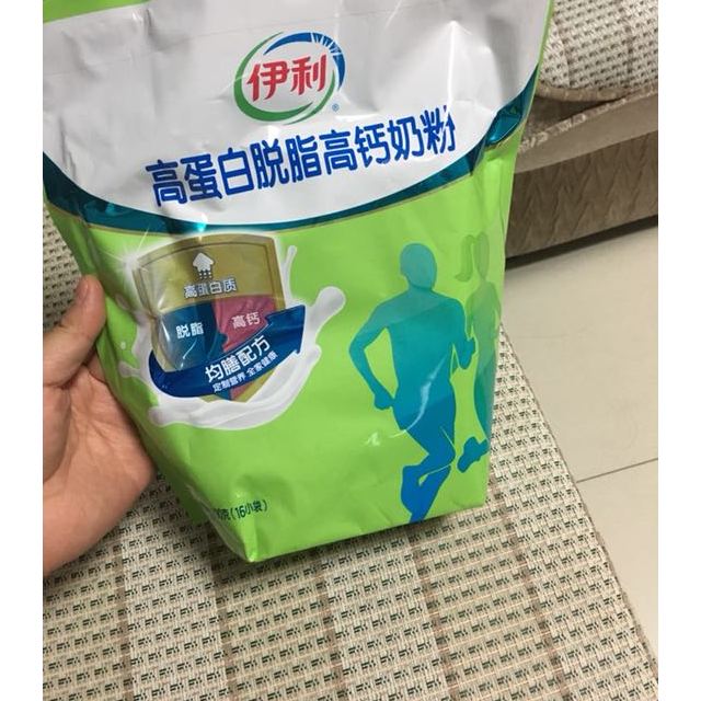 伊利高蛋白脱脂高钙奶粉400g袋装成人奶粉