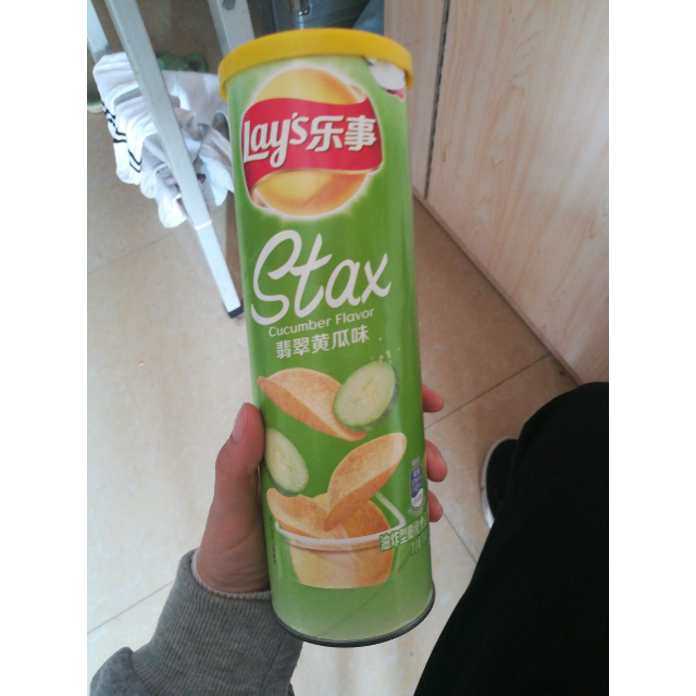 乐事无限翡翠黄瓜味薯片104g罐零食下午茶