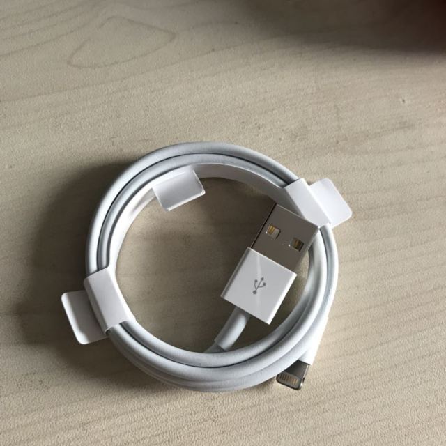 apple苹果原装数据线 iphone8/7plus/6s 6 5s se ipad4 air 1米8pin